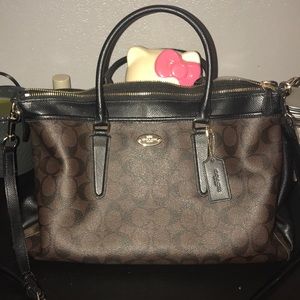 Authentic 💯 COACH bag